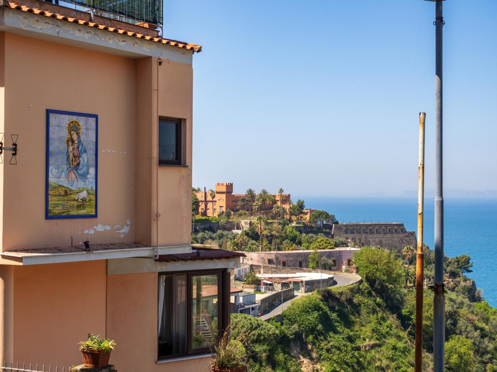 La Casa Del Golfo Apartment Vico Equense Luaran gambar
